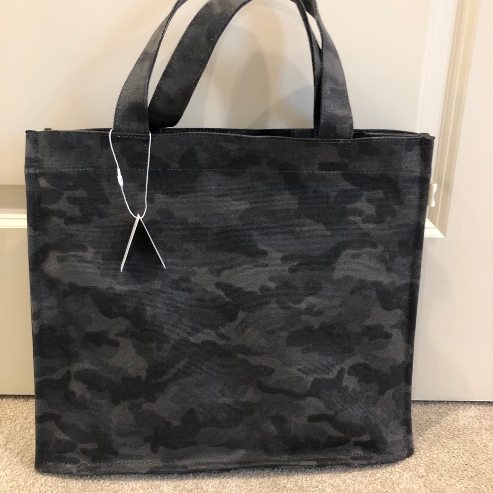 New Quilted Koala Camo Bag